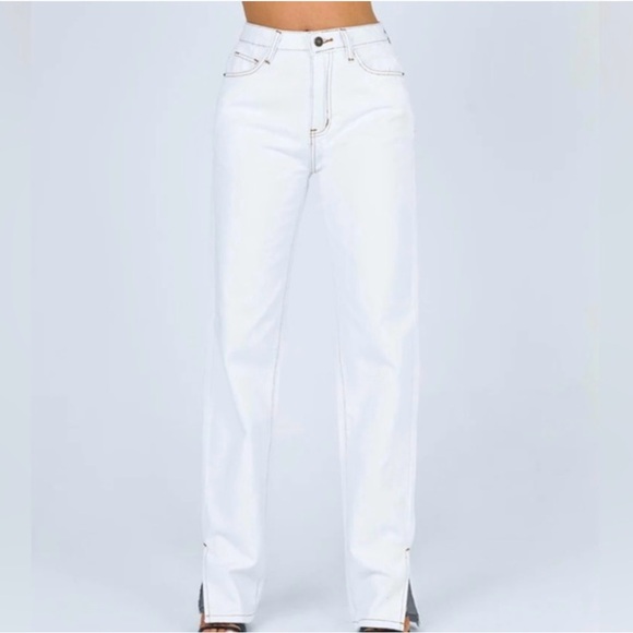 Lioness Denim - Lioness white split hem jeans